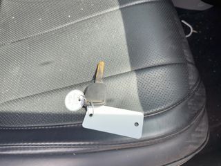 2013 Honda Civic EX - Interior Steering Wheel With Keys Image